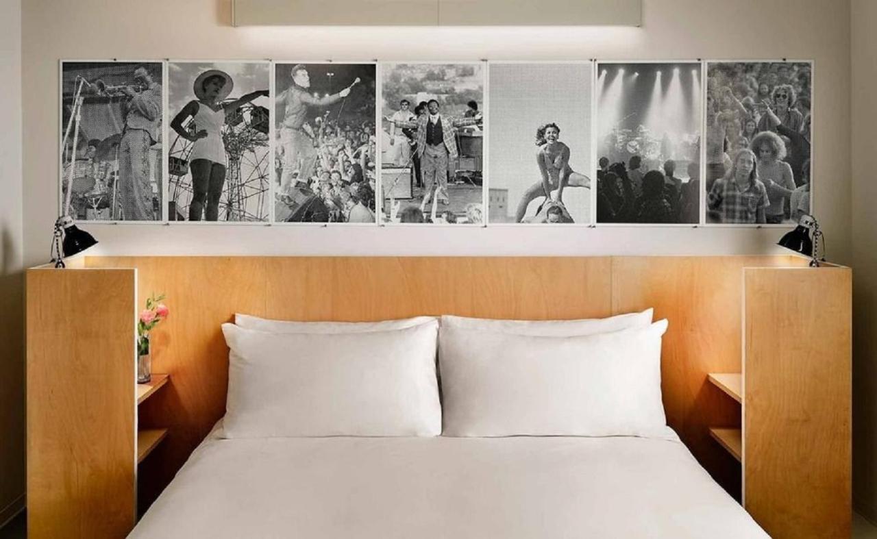 Queen Room,713099068:JPEG